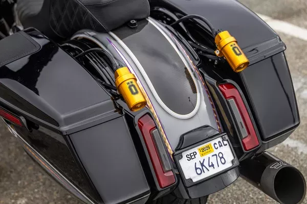 Arlen NESS Rear Fender – Custom Lighting – Carbon Fiber – Touring