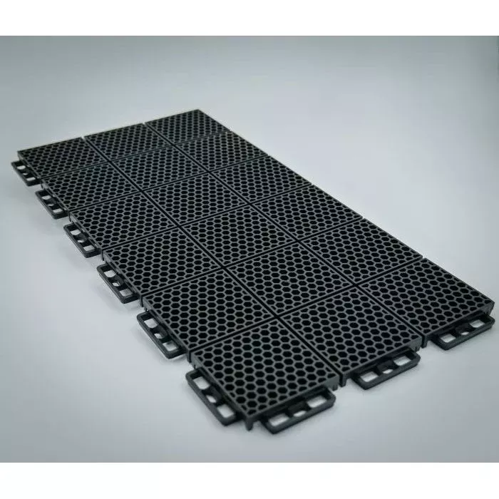 Caliber Protech Smooth Black Flooring 8 Pieces 13610-1