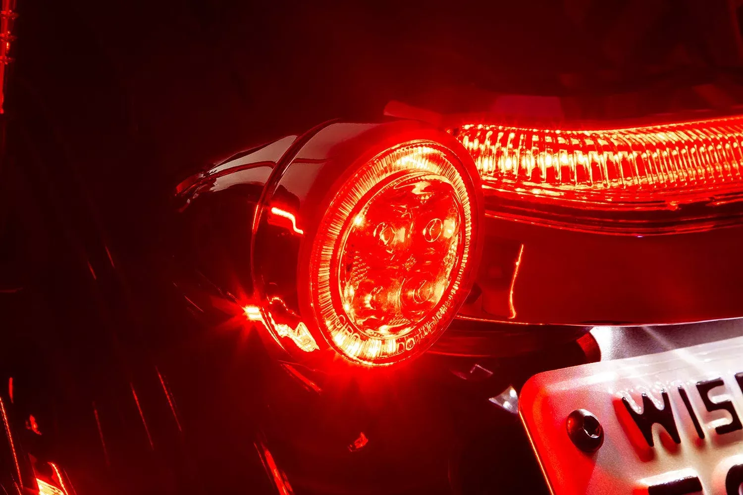 Ciro FANG Rear Signal Light Inserts With Bezel (Dual Circuit)
