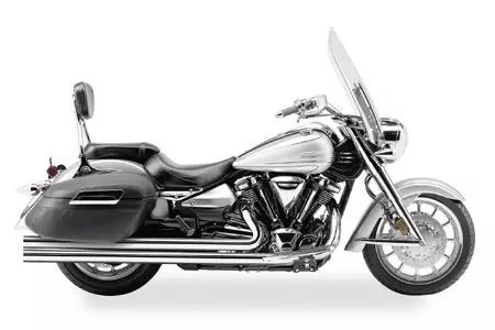 Cobra Speedster Xtra Longs with Powerport for '06-15 Yamaha Stratoliner Models - Chrome