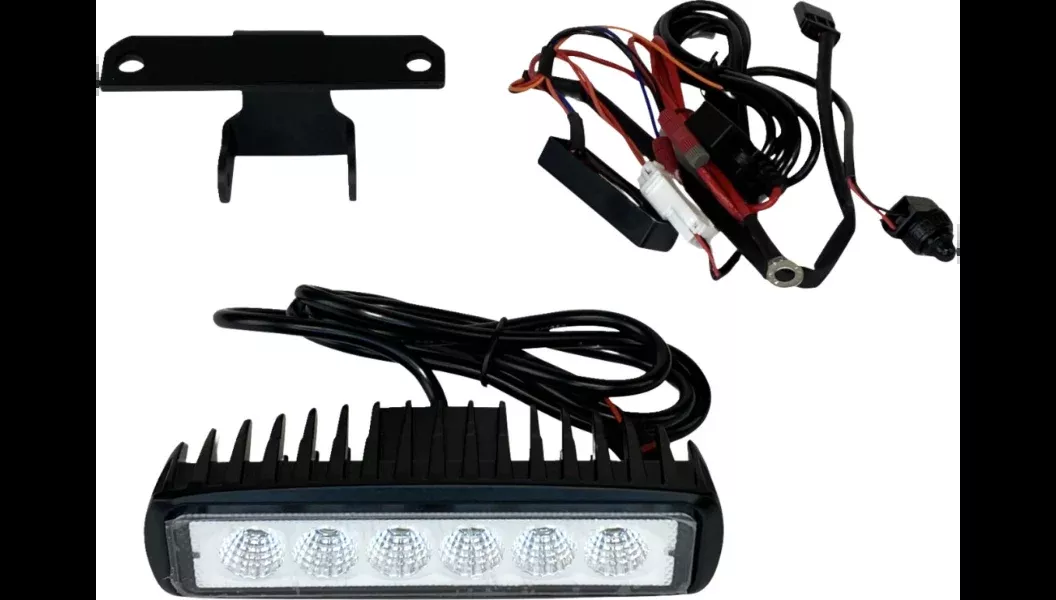 Custom Dynamics LED Light Bar W/White LEDs 4 Harley 15-24 Road Glide