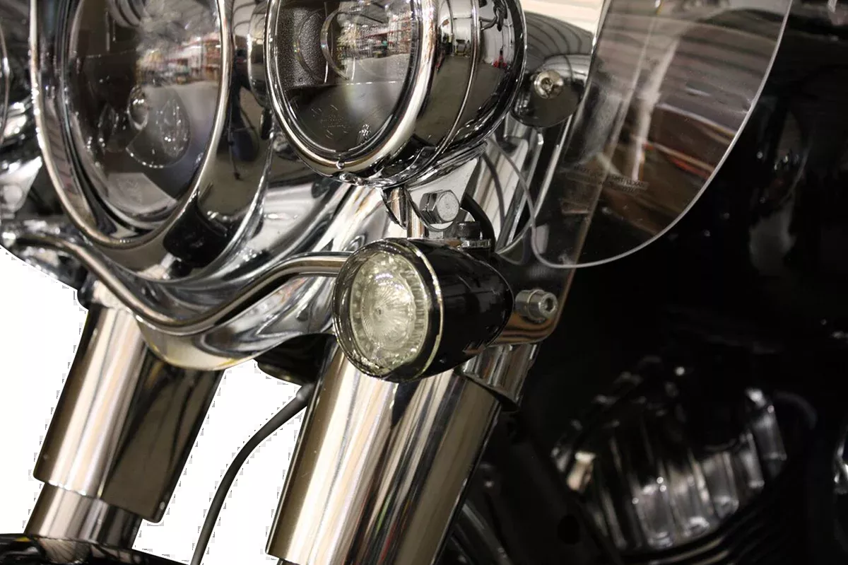 Custom Dynamics ProBEAM Turn Signals – Chrome PB-IND-FTS-AW-C