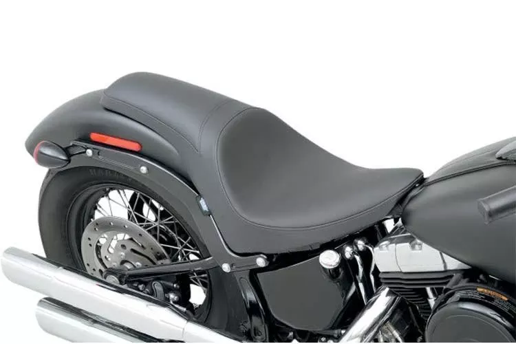 Drag Specialties Predator Seat for '11-13 FXS & '12-17 FLS Models - Smooth