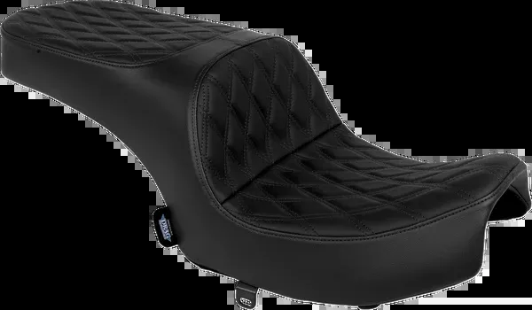 Drag Specialties Seats Freedom Seat – Vinyl/Solar Leather – Double Diamond Black Stitch – Challenger ’20-’25/Chieftain ’25
