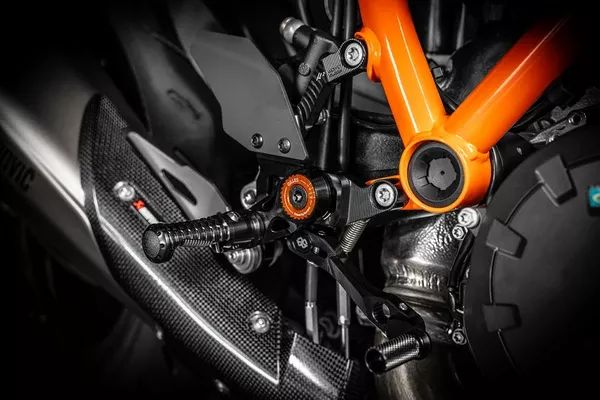 Gilles Tooling MUE2 Rearset – Black – KTM