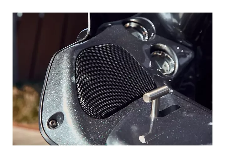 Hogtunes RG57 Speaker And Amplifier Kit For Harley FLTR 1998-2013