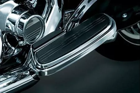 Kuryakyn Floorboard Exhaust Boot Guards for Traditional Floorboards for FL Models, Right (Each)(Click for fitment)