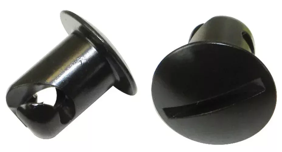 Moroso Quick Fastener – Oval Head – 7/16in x .450in – Steel – Black – 10 Pack
