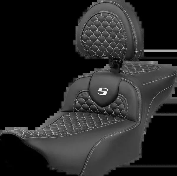 Saddlemen Roadsofa™ Extended Reach Seat – Dragon Scale Stitch – White Stitch – W/ Backrest – FLTR/FLHX ’23-’24