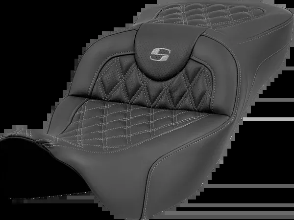 Saddlemen Roadsofa™ Extended Reach Seat – Lattice Stitch – Gray Stitch – Without Backrest – FL ’08-’23