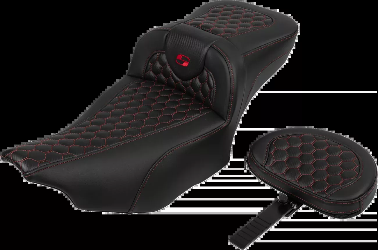 Saddlemen Roadsofa™ Extended Reach Seat - With Backrest - Honeycomb - Red Stitch - FLTR/FLHX '23-'24