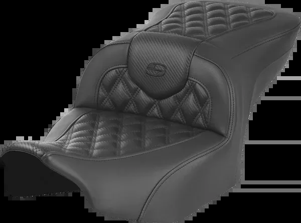 Saddlemen RoadSofa™ Seat – Without Backrest – Carbon Fiber – Lattice Stitch – FLTR/FLHX ’23-’24